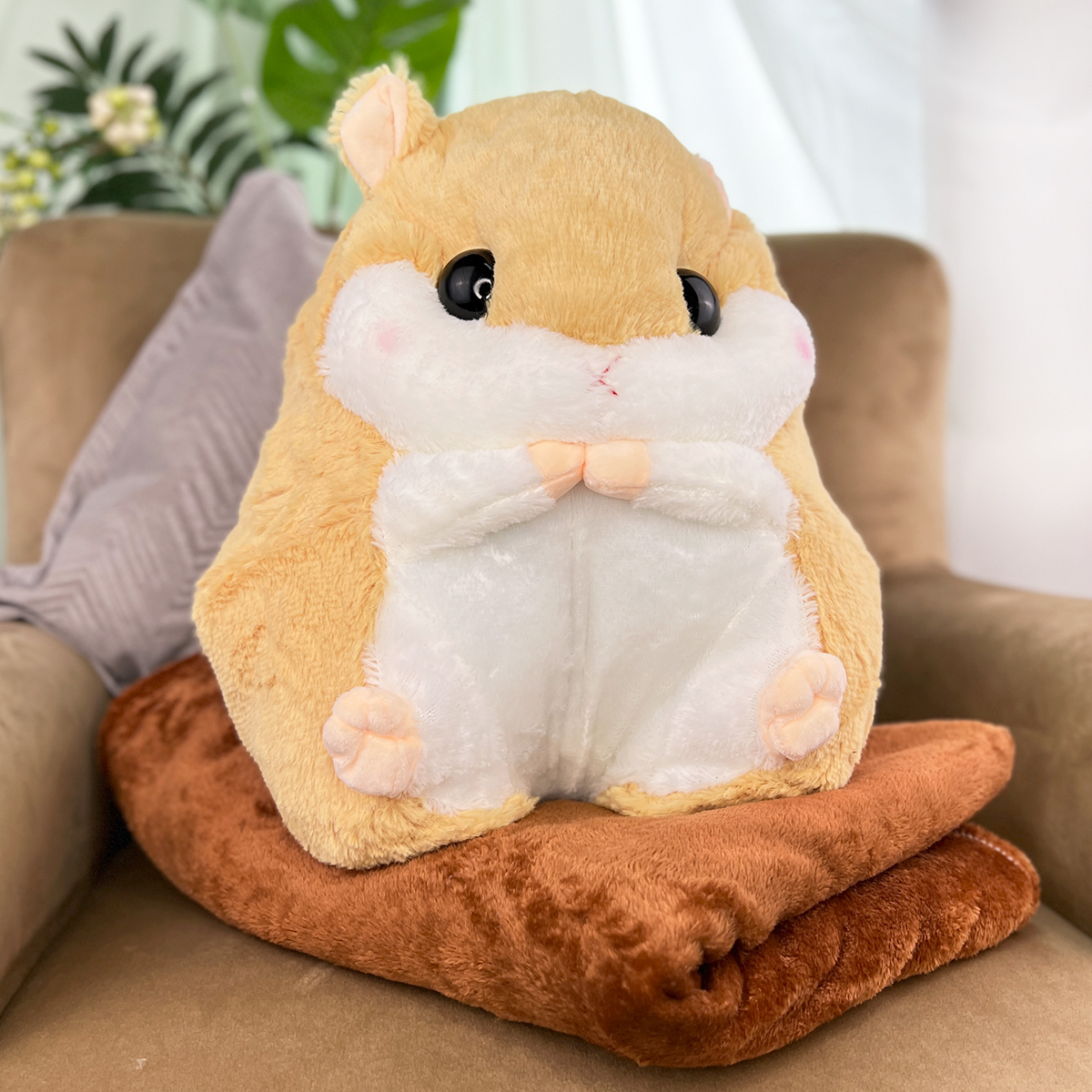 Хомяк с пледом, 33 см (Бежевый)