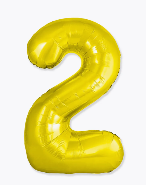 Цифра "2" (золотая) с гелием