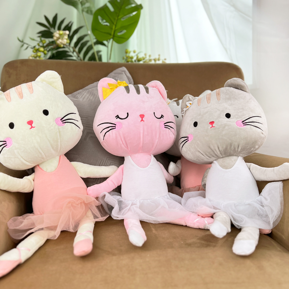 Кошки подружки в ассортименте, 30(45) см