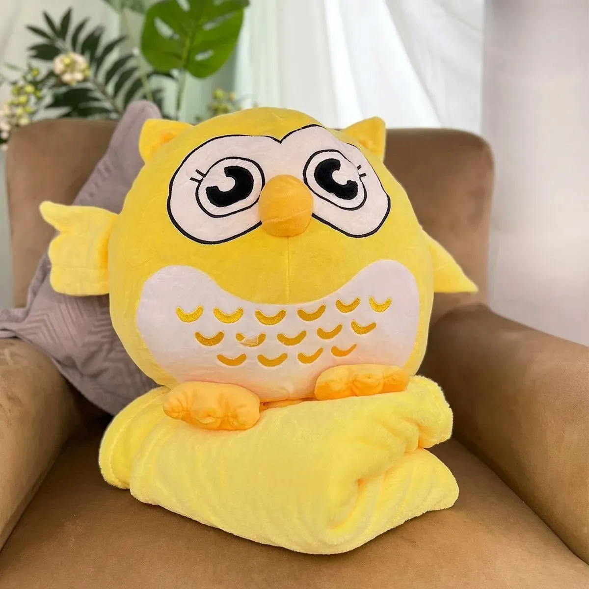 Сова с пледом, 33 см (Желтый)