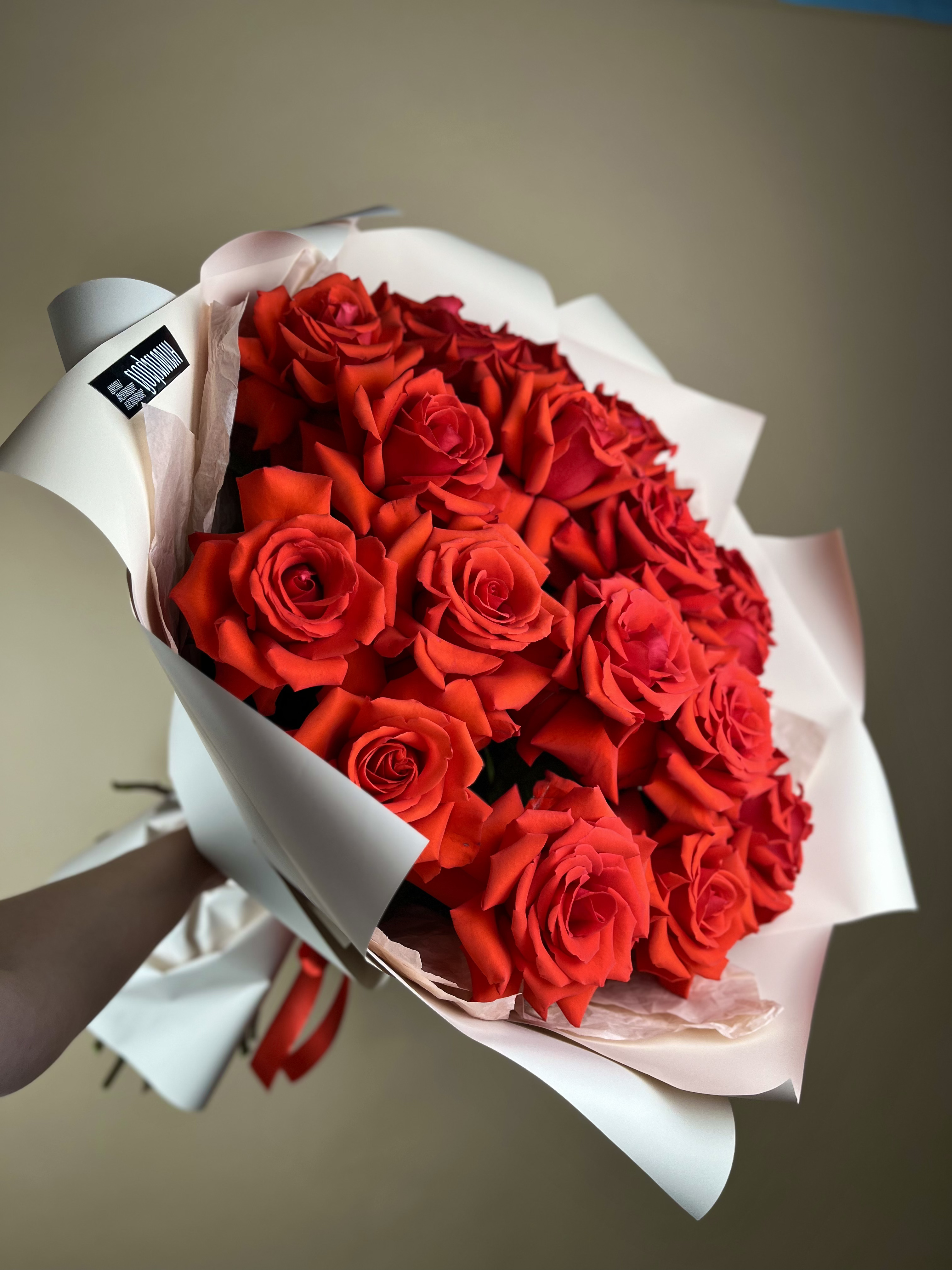 Французские красные розы (L)