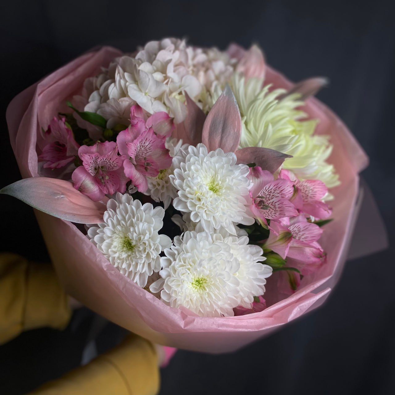 Розовый шик