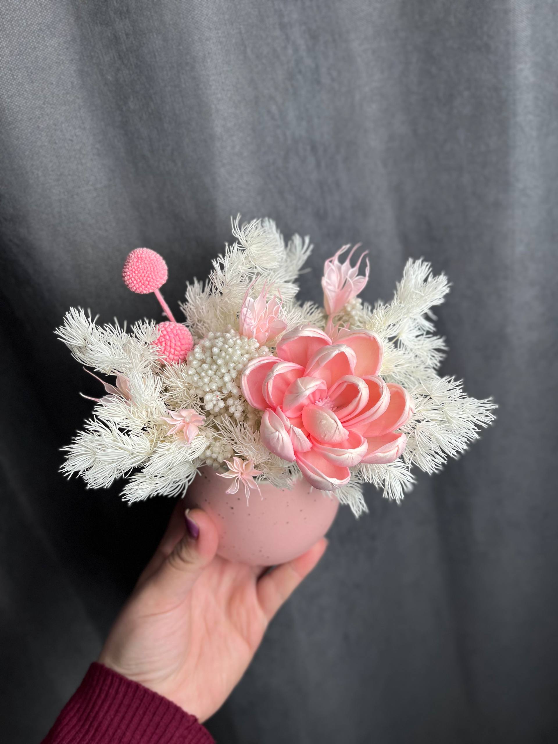 Нежность в руках